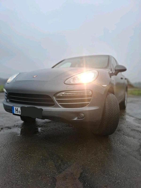 Gebraucht Porsche Cayenne 245 PS (180 kW) 2013 Silber SUV