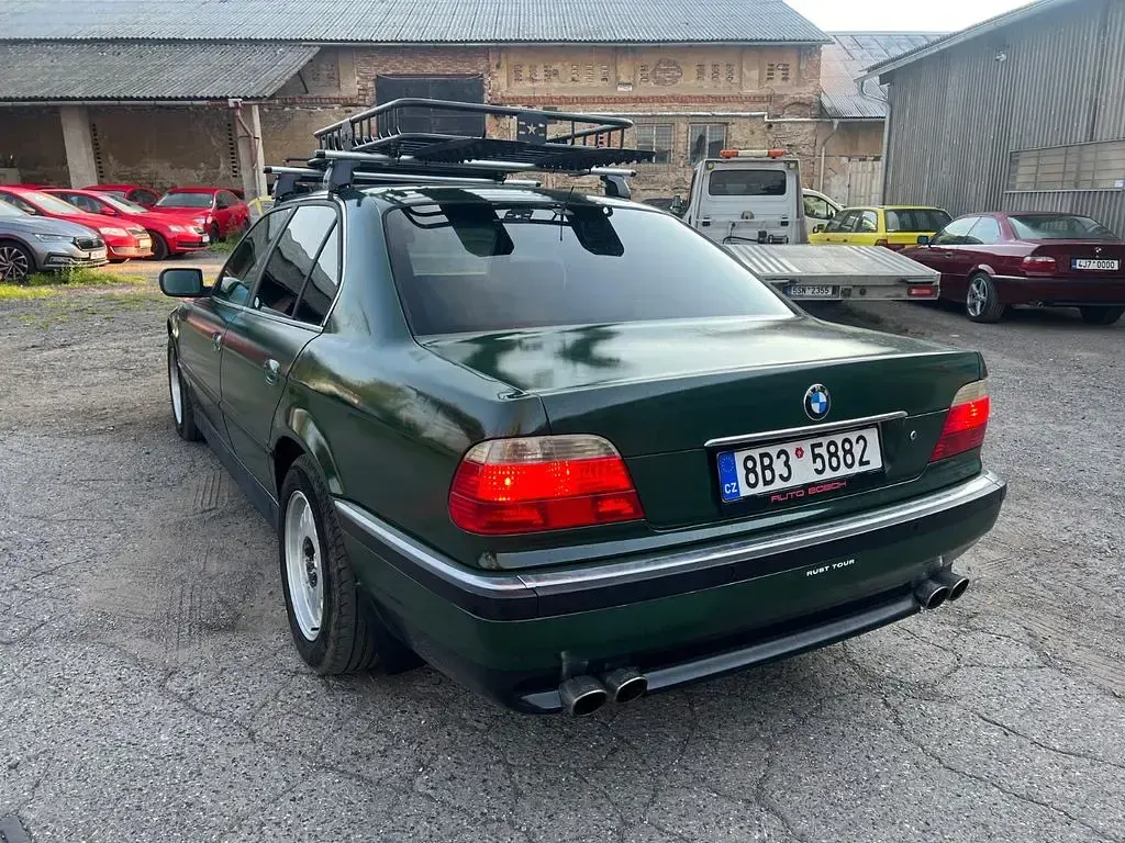 Gebraucht BMW 735 238 PS (175 kW) 1998 Grün Limousine