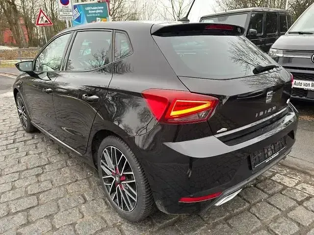 Second-hand Mercedes E250 67 CP (49 kW) 2020 Andere Berlinǎ