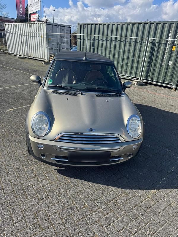 Gebraucht Mini Cooper Cabriolet 116 PS (85 kW) 2008 Gold Cabrio