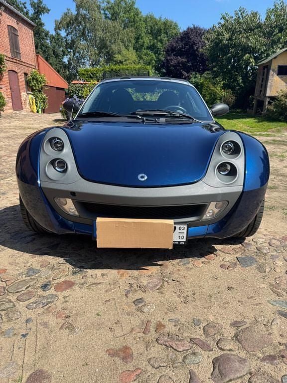 Blau Gebraucht 2004 Smart Roadster Cabrio | 6.500 € (Fairer Preis) - Bild 1/4