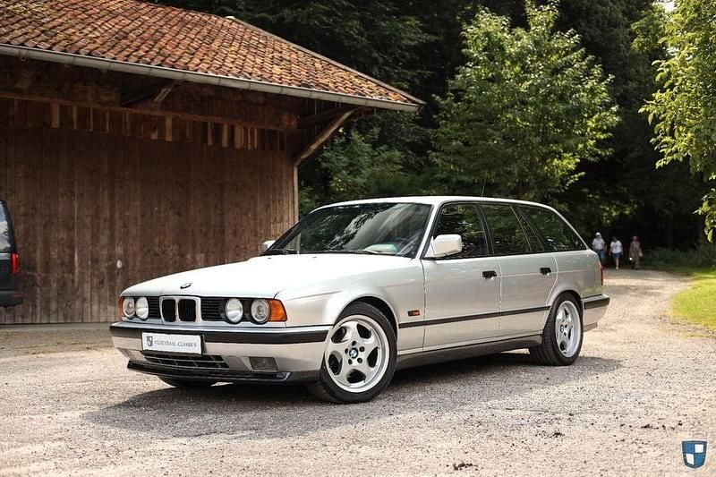 Silber Gebraucht 1992 BMW M5 Performance Kombi | 69.950 € - Bild 1/4