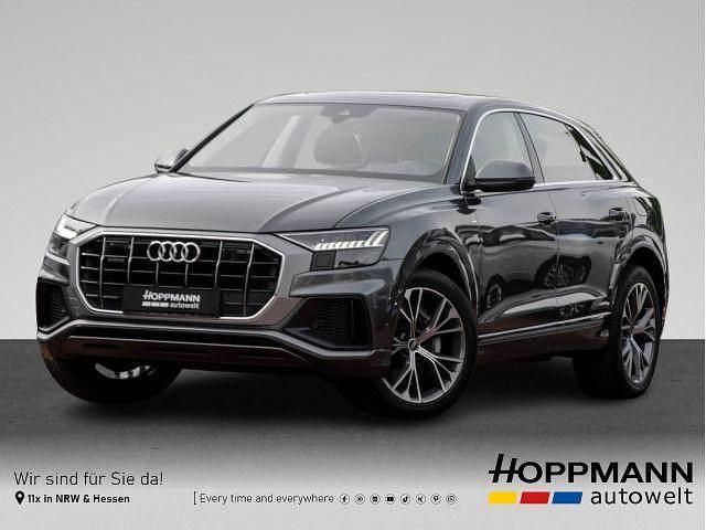 Grau Gebraucht 2021 Audi Q8 Ambiente SUV | 51.980 € (Superpreis) - Bild 1/4