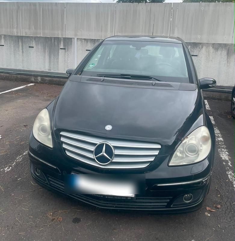 Schwarz Gebraucht 2007 Mercedes B200 Van / Kleinbus | 1.999 € (Superpreis) - Bild 1/4