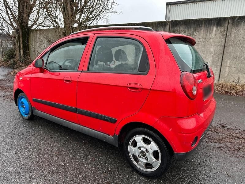 Gebraucht Chevrolet Matiz 52 PS (38 kW) 2007 Rot Kleinwagen