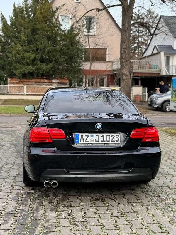 Second-hand BMW 330 245 CP (180 kW) 2010 Coupe