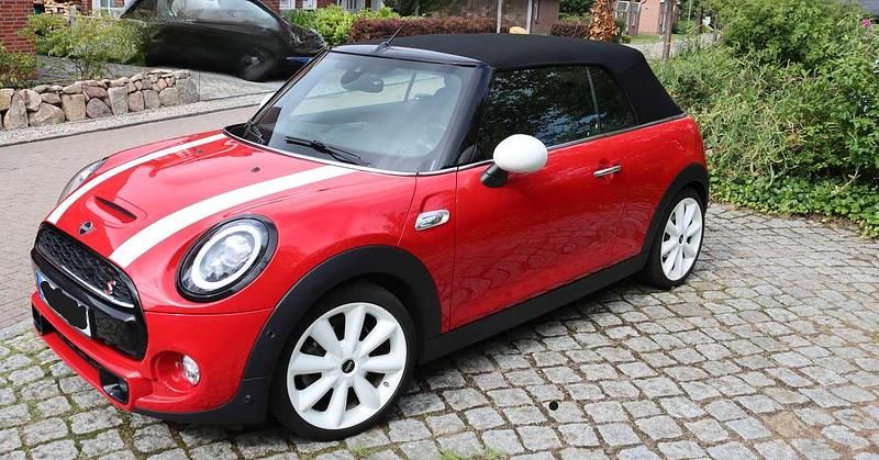 Rot Gebraucht 2019 Mini Cooper S Cabriolet Cabrio | 25.900 € (Fairer Preis) - Bild 1/4