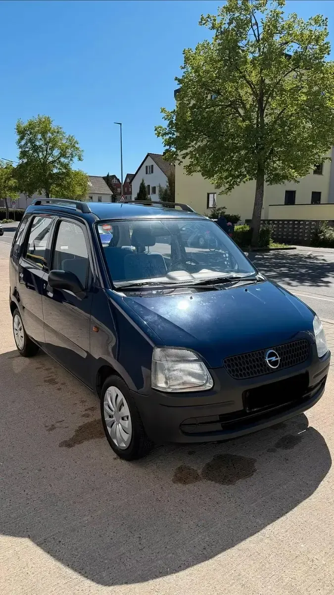 Second-hand Opel Agila 58 CP (42 kW) 2001 Albastru Monovolum