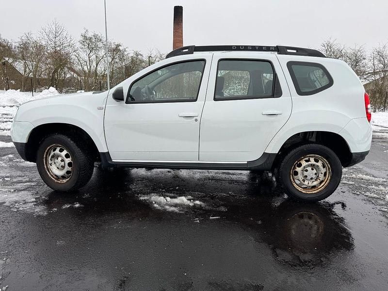 Gebraucht Dacia Duster 107 PS (78 kW) 2015 Weiß SUV