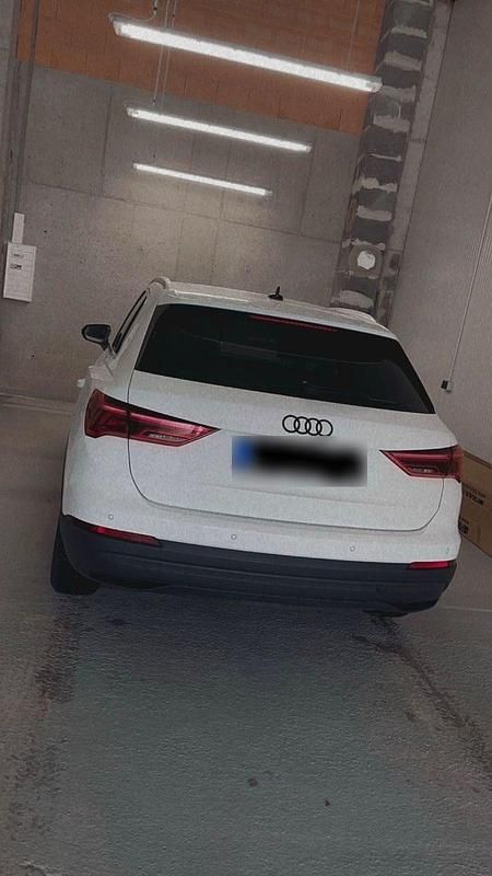 Gebraucht Audi Q3 Ambiente 150 PS (110 kW) 2020 Weiß SUV