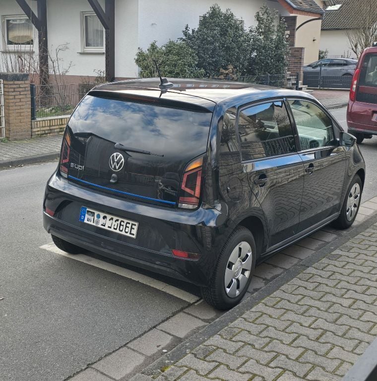 Brugt VW e-up! 61 kW (83 HK) 2021 Sort Hatchback