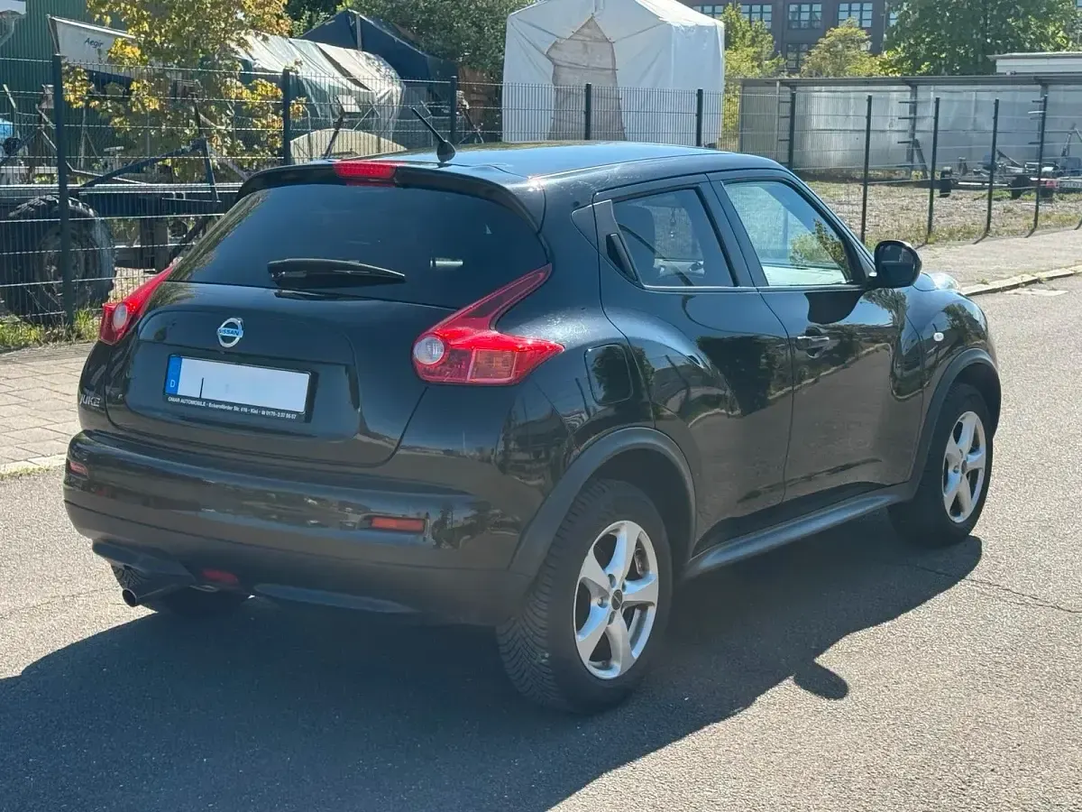 Second-hand Nissan Juke 117 CP (86 kW) 2010 Negru SUV
