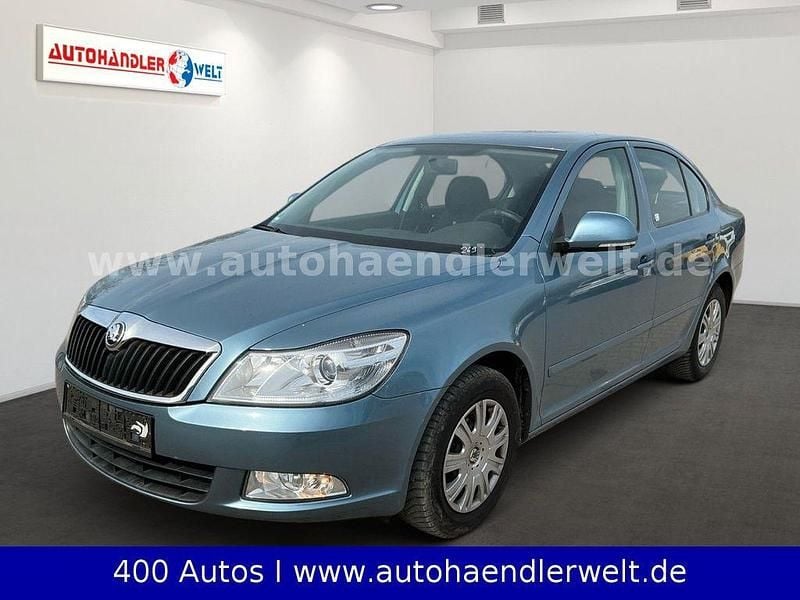 Gebraucht Skoda Octavia Ambiente 102 PS (75 kW) 2009 Blau Limousine