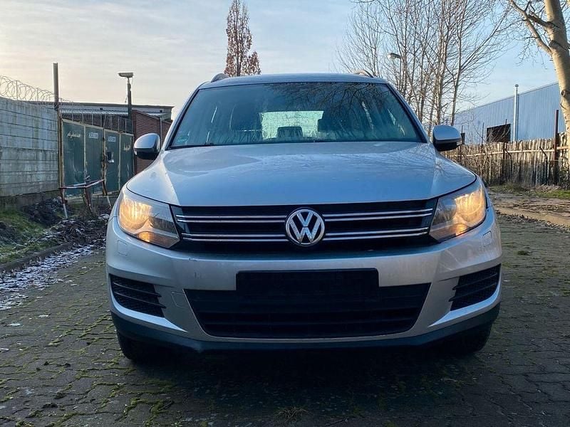 Grau Gebraucht 2014 VW Tiguan SUV | 6.400 € (Fairer Preis) - Bild 1/4