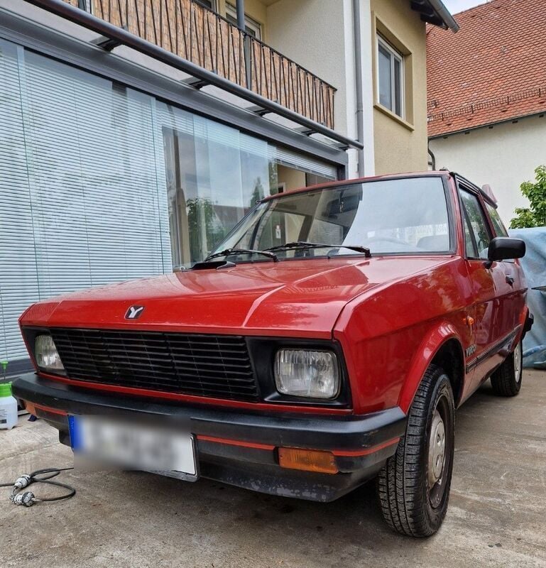 Rot Gebraucht 1990 Zastava Yugo Kleinwagen | 3.500 € - Bild 1/4
