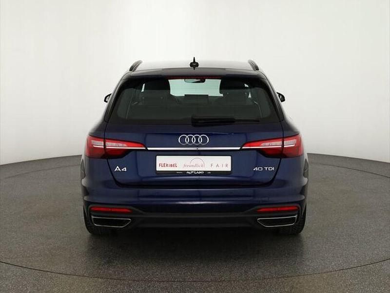 Gebraucht Audi A4 Sport 204 PS (150 kW) 2022 Blau Kombi