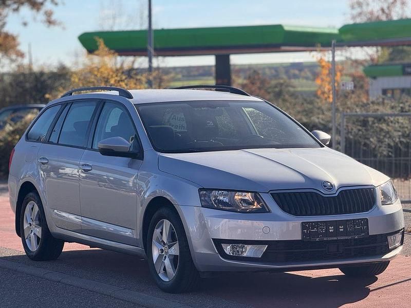 Gebraucht Skoda Octavia Ambition 150 PS (110 kW) 2017 Silber Kombi
