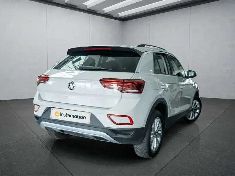 Gebraucht VW T-Roc 150 PS (110 kW) 2023 Grau SUV