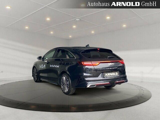 Gebraucht Kia ProCeed GT-Line 140 PS (102 kW) 2024 Grün (experience grün) Kleinwagen