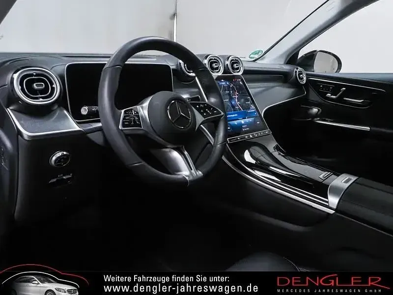 Gebraucht Mercedes GLC200 Avantgarde 204 PS (150 kW) 2024 Schwarz SUV