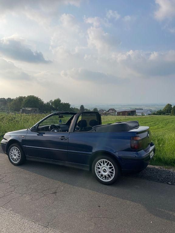 Gebraucht VW Golf Cabriolet 101 PS (74 kW) 1999 Blau Cabrio