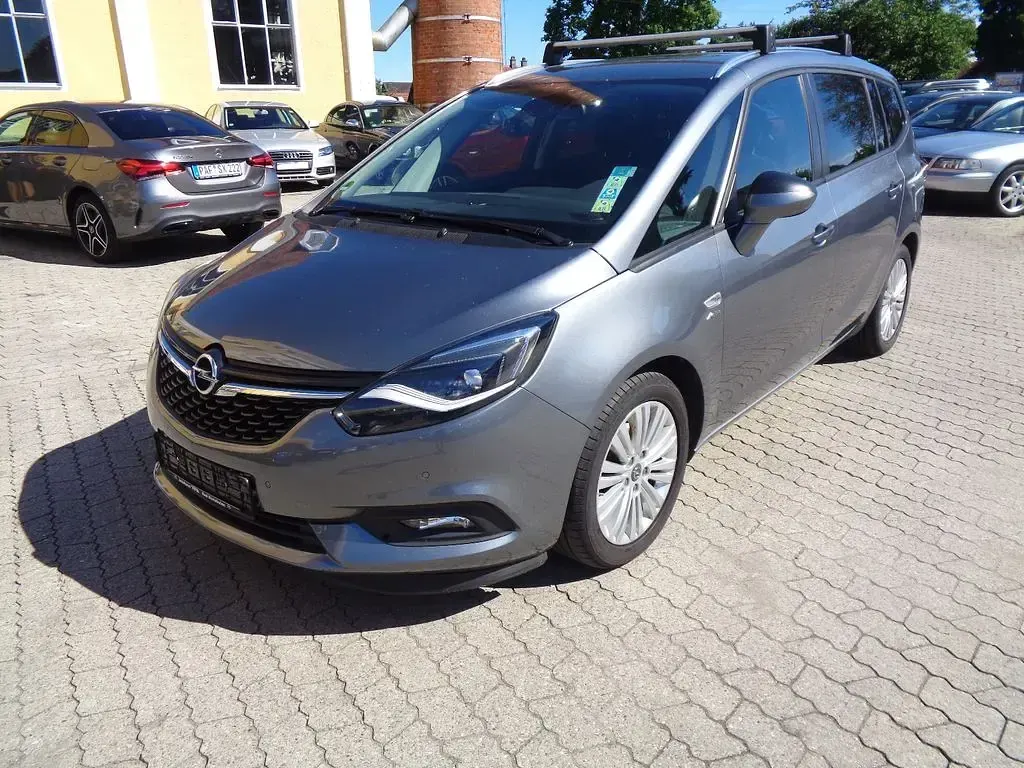 Gebraucht Opel Zafira Active 140 PS (102 kW) 2016 Grau Van / Kleinbus