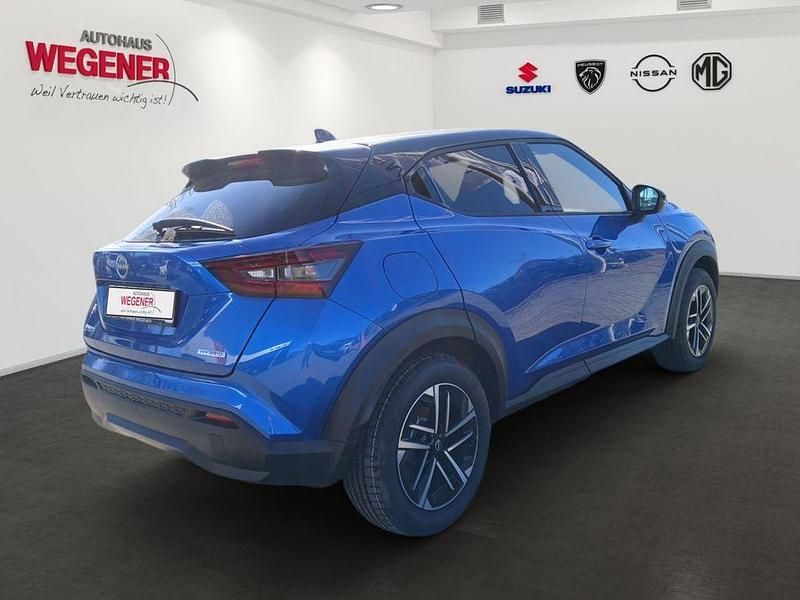 Neu Nissan Juke 143 PS (105 kW) 2025 Magnetic blue/ black SUV
