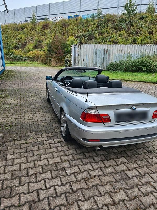 Silber Gebraucht 2004 BMW 318 Cabriolet Cabrio | 2.900 € (Fairer Preis) - Bild 1/4