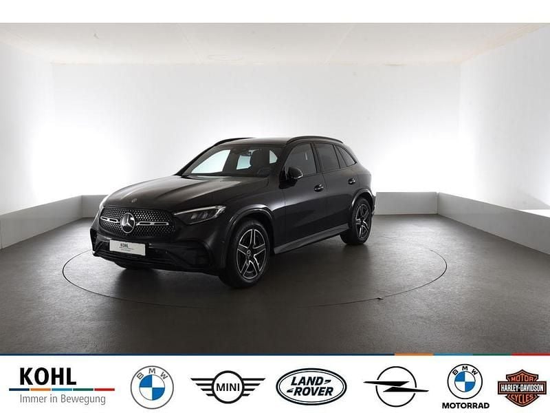 Grau Gebraucht 2023 Mercedes GLC300 AMG line SUV | 52.250 € (Superpreis) - Bild 1/4