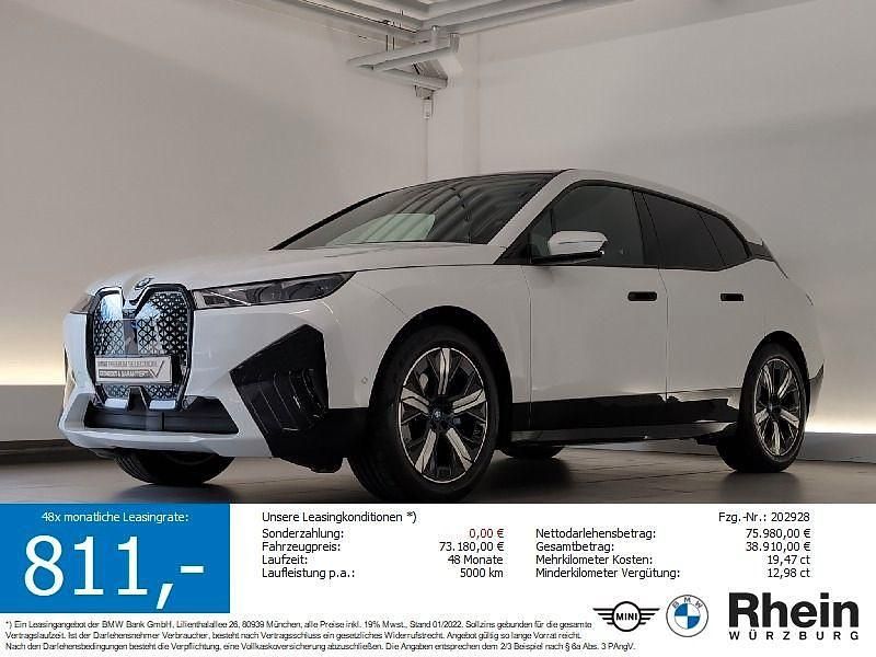 Weiß Gebraucht 2024 BMW iX Sport Line SUV | 71.890 € (Etwas zu teuer) - Bild 1/4