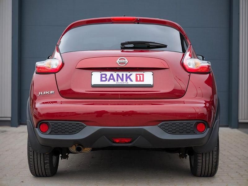 Gebraucht Nissan Juke Acenta 117 PS (86 kW) 2016 Rot SUV