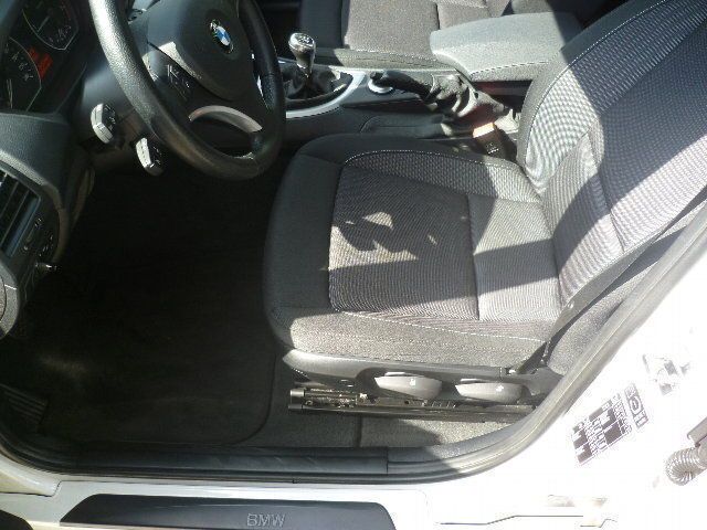 Gebraucht BMW 118 Advantage 143 PS (105 kW) 2008 Weiß Kleinwagen