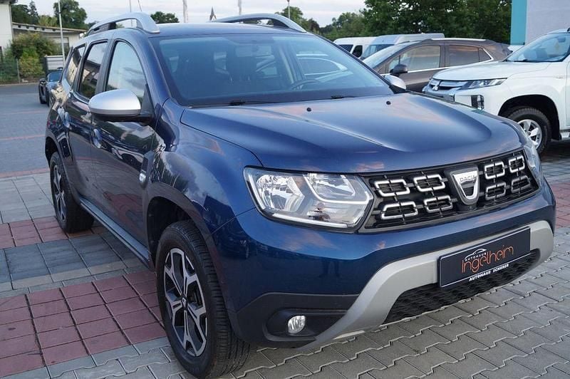 Blau Gebraucht 2019 Dacia Duster Prestige SUV | 11.890 € (Fairer Preis) - Bild 1/4