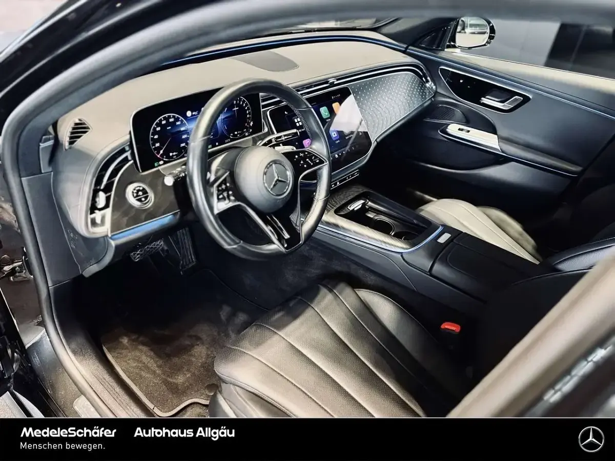 Gebraucht Mercedes E300 Avantgarde 313 PS (230 kW) 2024 Lack graphitgrau Kombi