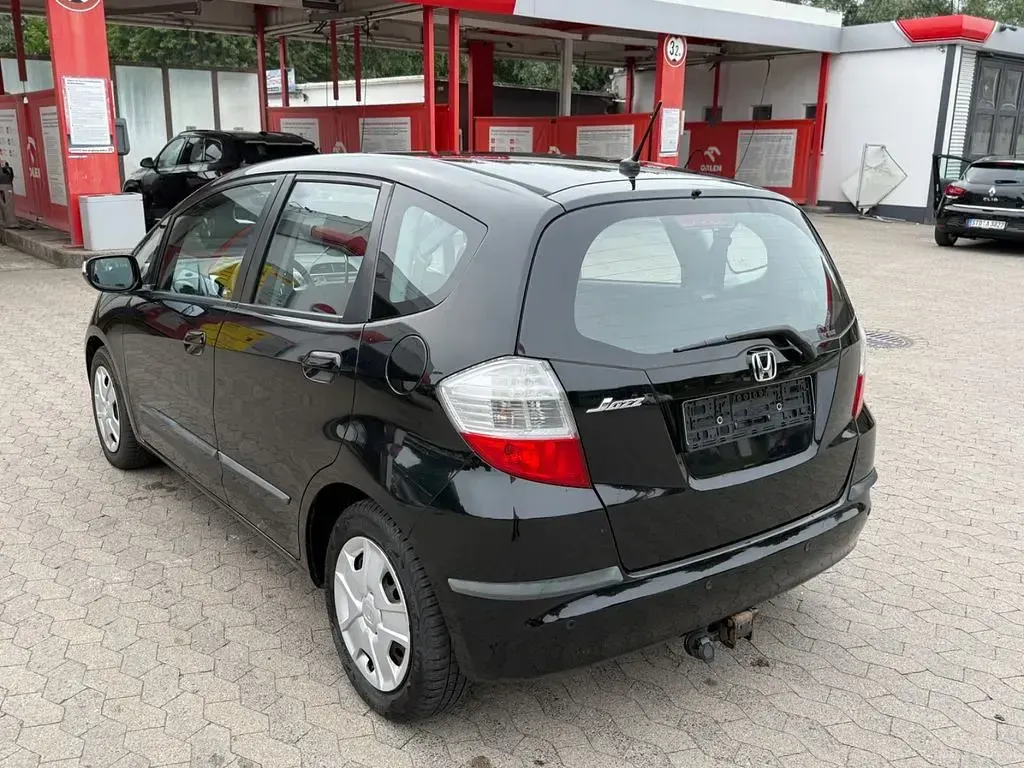 Gebraucht Honda Jazz Comfort 99 PS (72 kW) 2010 Schwarz Kleinwagen