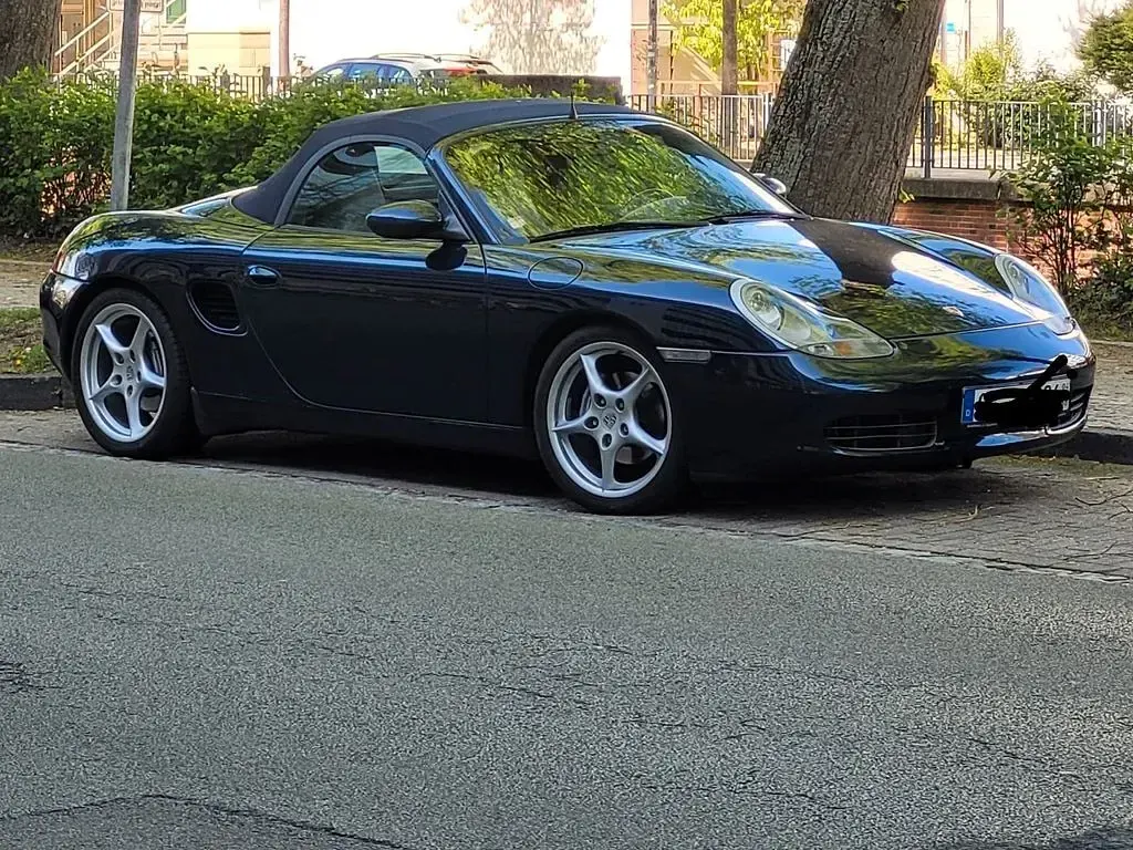 Gebraucht Porsche Boxster 228 PS (167 kW) 2000 Blau Cabrio