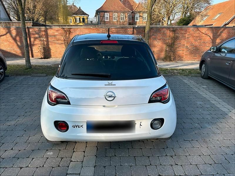 Gebraucht Opel Adam 69 PS (50 kW) 2016 Weiß Kleinwagen