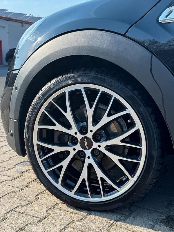 Gebraucht Mini Cooper S Sport 192 PS (141 kW) 2014 Schwarz Kleinwagen