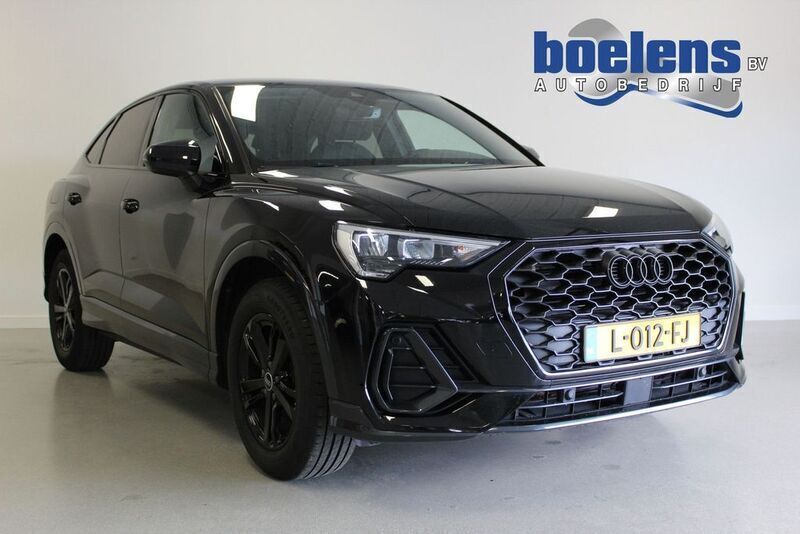 Schwarz Gebraucht 2021 Audi Q3 Sportback Proline SUV | 26.935 € - Bild 1/4