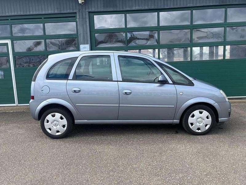 Gebraucht Opel Meriva Catch Me 105 PS (77 kW) 2007 Silber Van / Kleinbus