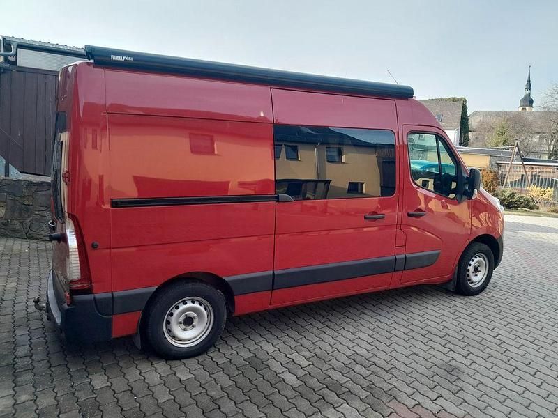 Gebraucht Renault Master 145 PS (106 kW) 2017 Rot Van