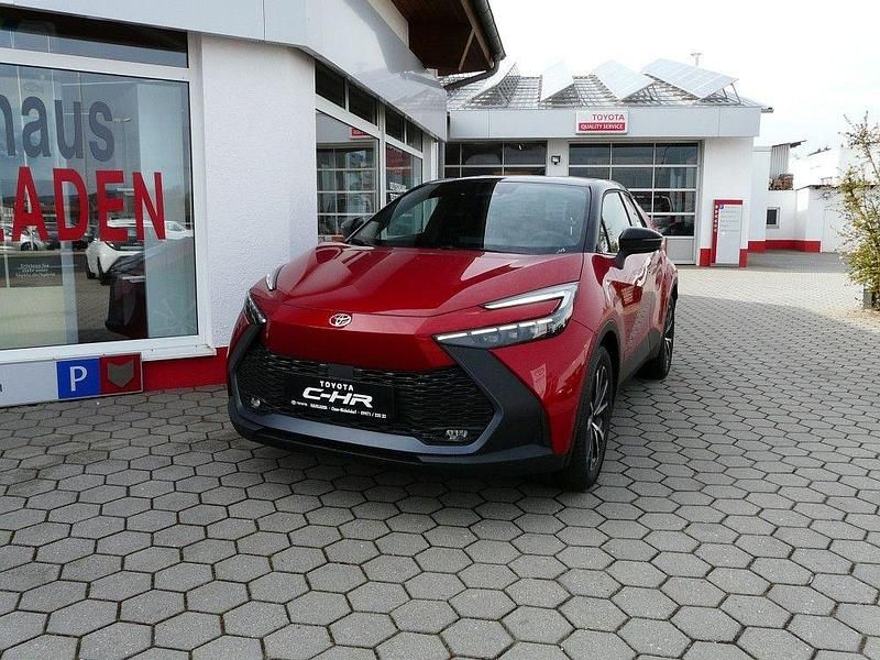 Gebraucht Toyota C-HR Team 197 PS (144 kW) 2024 Rot SUV