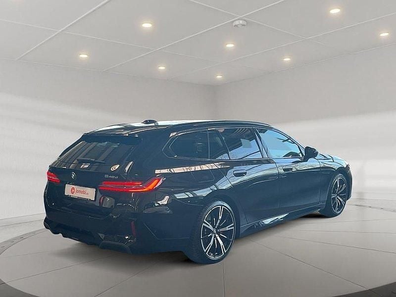Neu BMW 540 M Sport 286 PS (210 kW) 2025 Black sapphire metallic Kombi