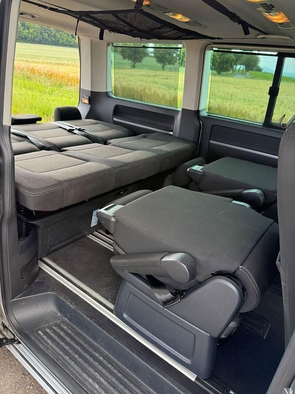 Second-hand VW Multivan 204 CP (150 kW) 2015 Gri Monovolum