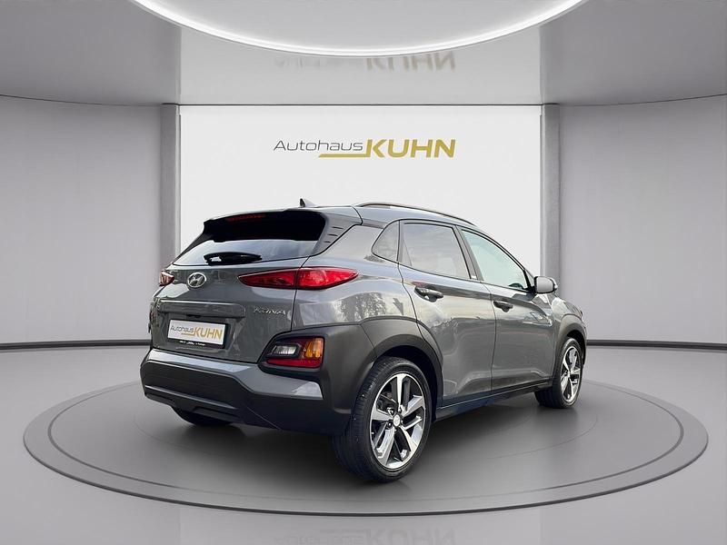 Gebraucht Hyundai Kona Advantage 120 PS (88 kW) 2020 Grau SUV