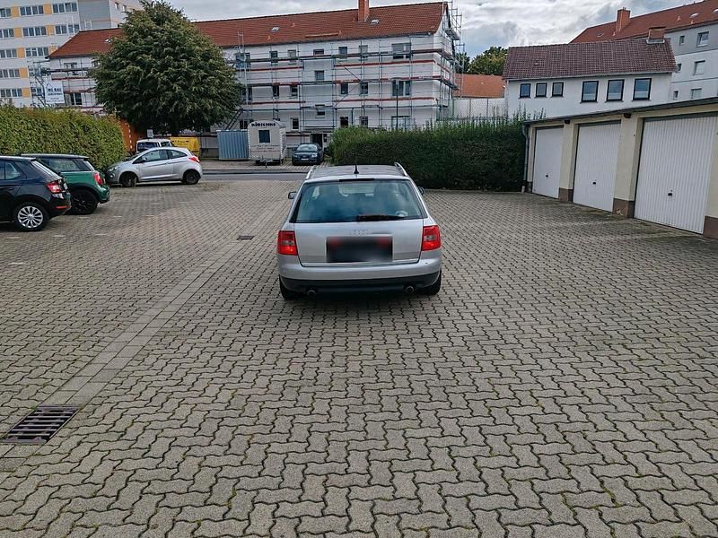 Second-hand Audi A6 220 CP (161 kW) 2001 Argintiu Break
