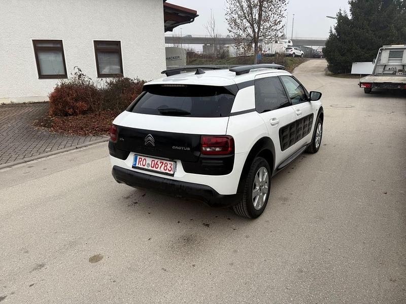 Gebraucht Citroën C4 Cactus Feel 82 PS (60 kW) 2018 Weiß Kleinwagen