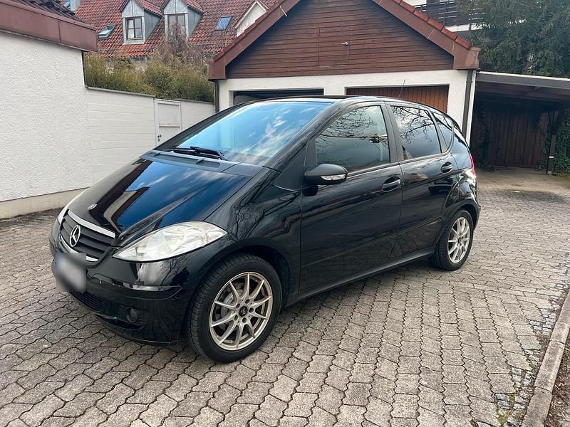 Second-hand Mercedes A160 2008 Negru Hatchback