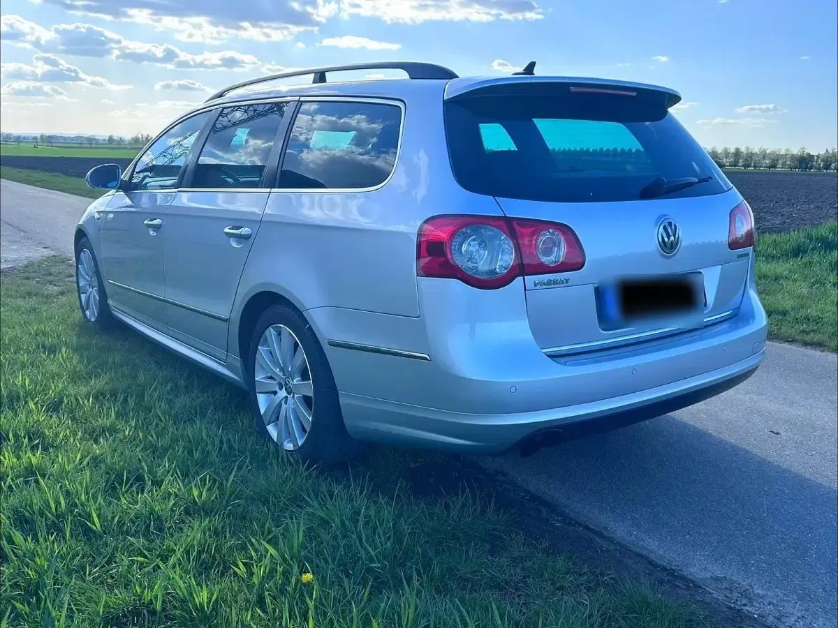 Gebraucht VW Passat R-line Edition 122 PS (89 kW) 2009 Silber Kombi