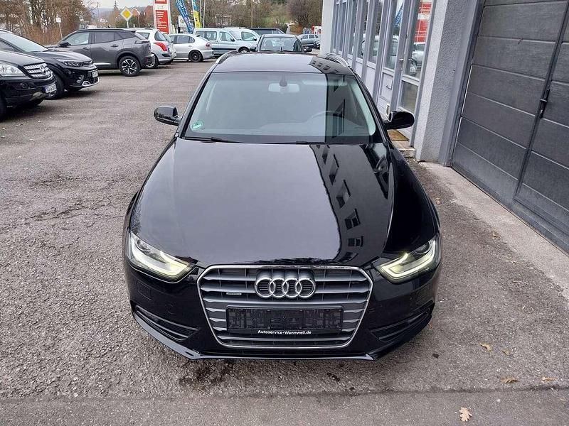 Schwarz Gebraucht 2015 Audi A4 Attraction Kombi | 9.990 € (Superpreis) - Bild 1/4